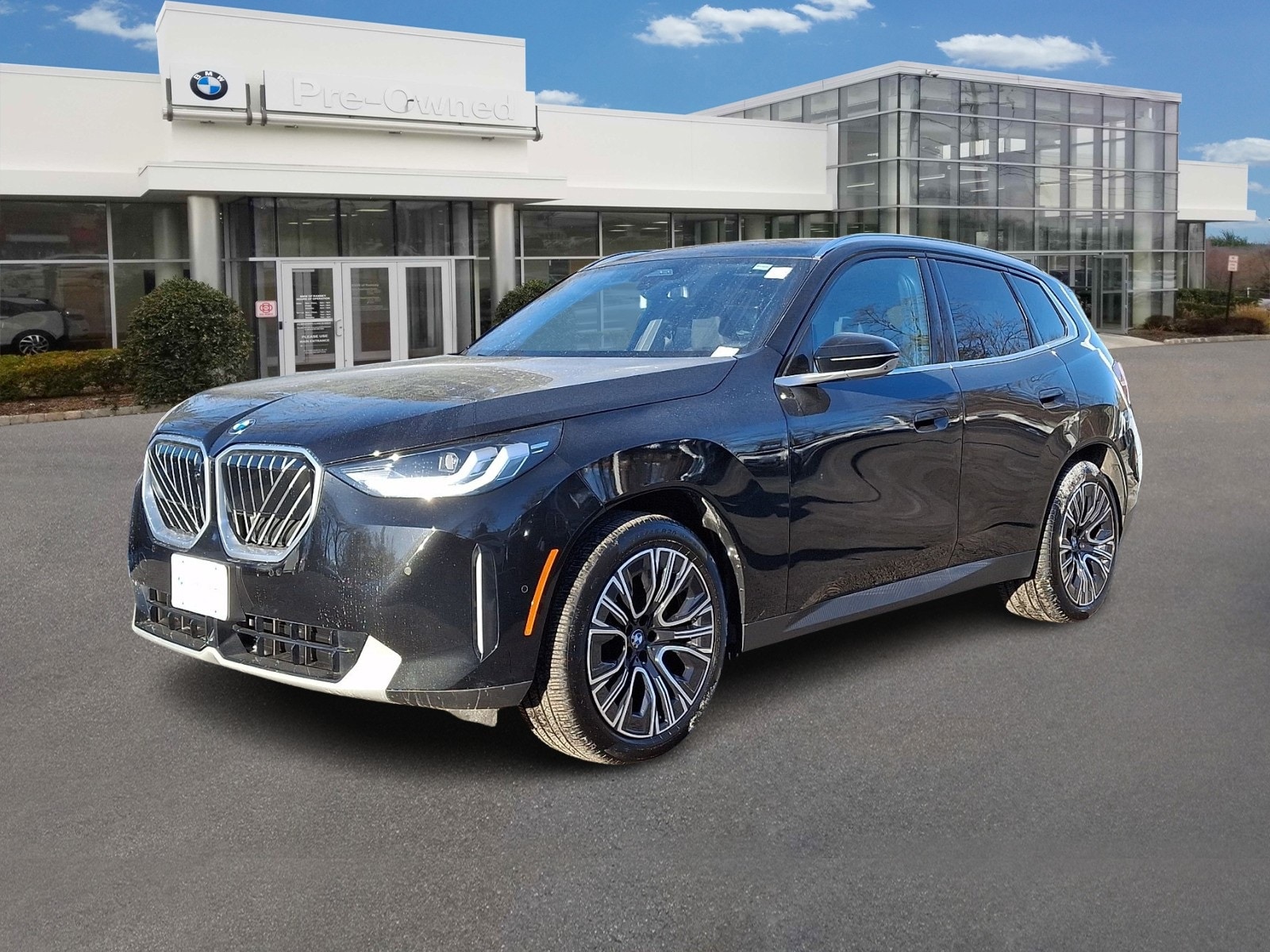 Thumbnail: 2025 BMW X3 - 1