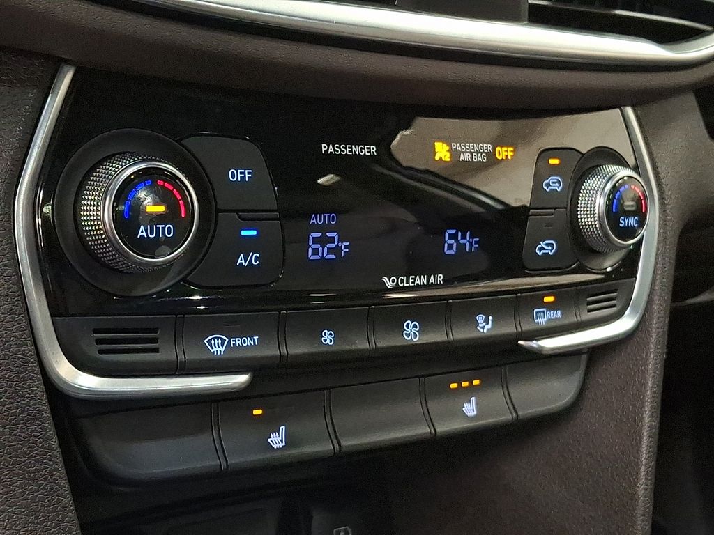 Thumbnail: 2019 Hyundai Santa Fe - 14