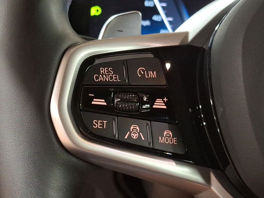 Thumbnail: 2025 BMW 4 Series - 17