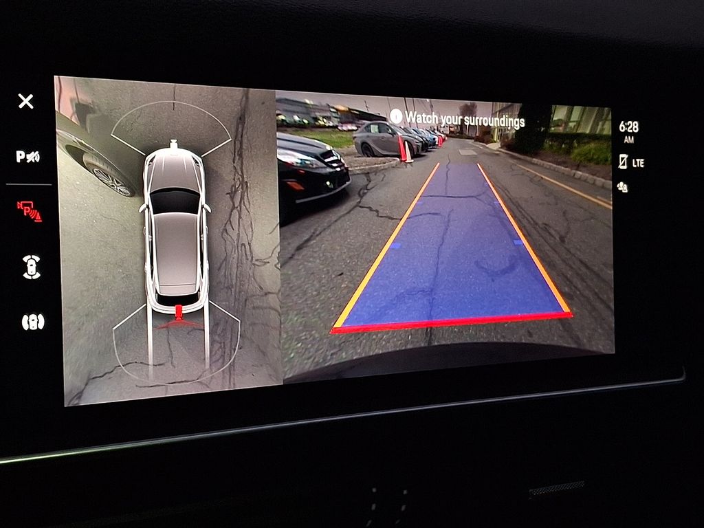 Thumbnail: 2023 Porsche Cayenne - 14