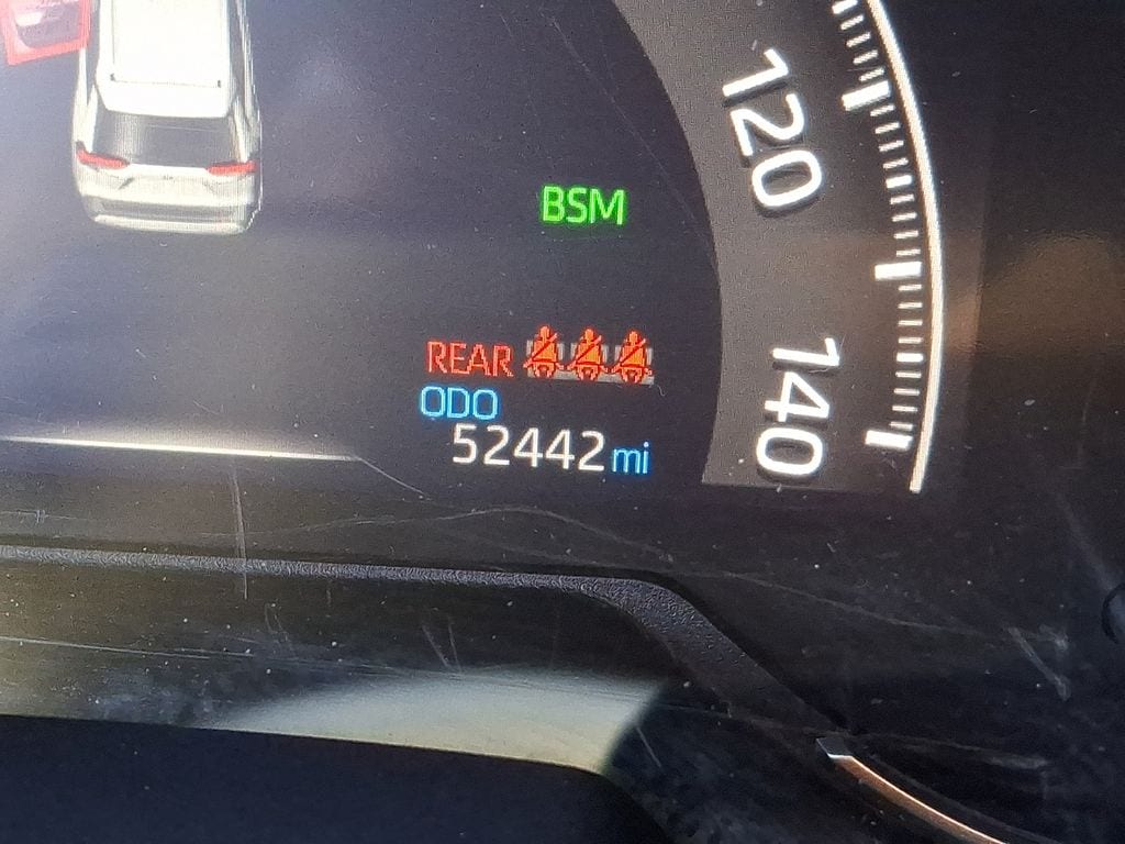 Thumbnail: 2020 Toyota RAV4 - 16