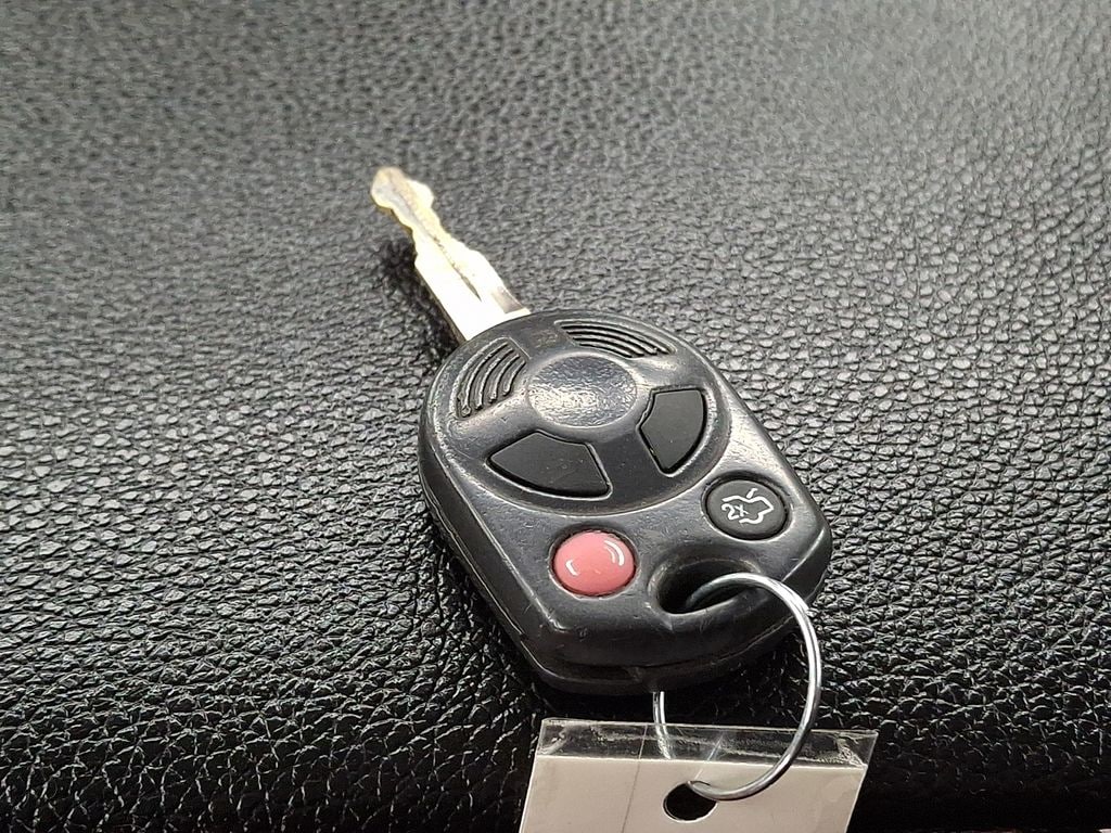 Thumbnail: 2010 Ford Mustang - 20