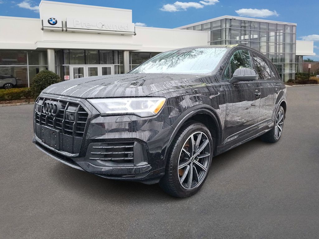 Thumbnail: 2021 Audi Q7 - 1