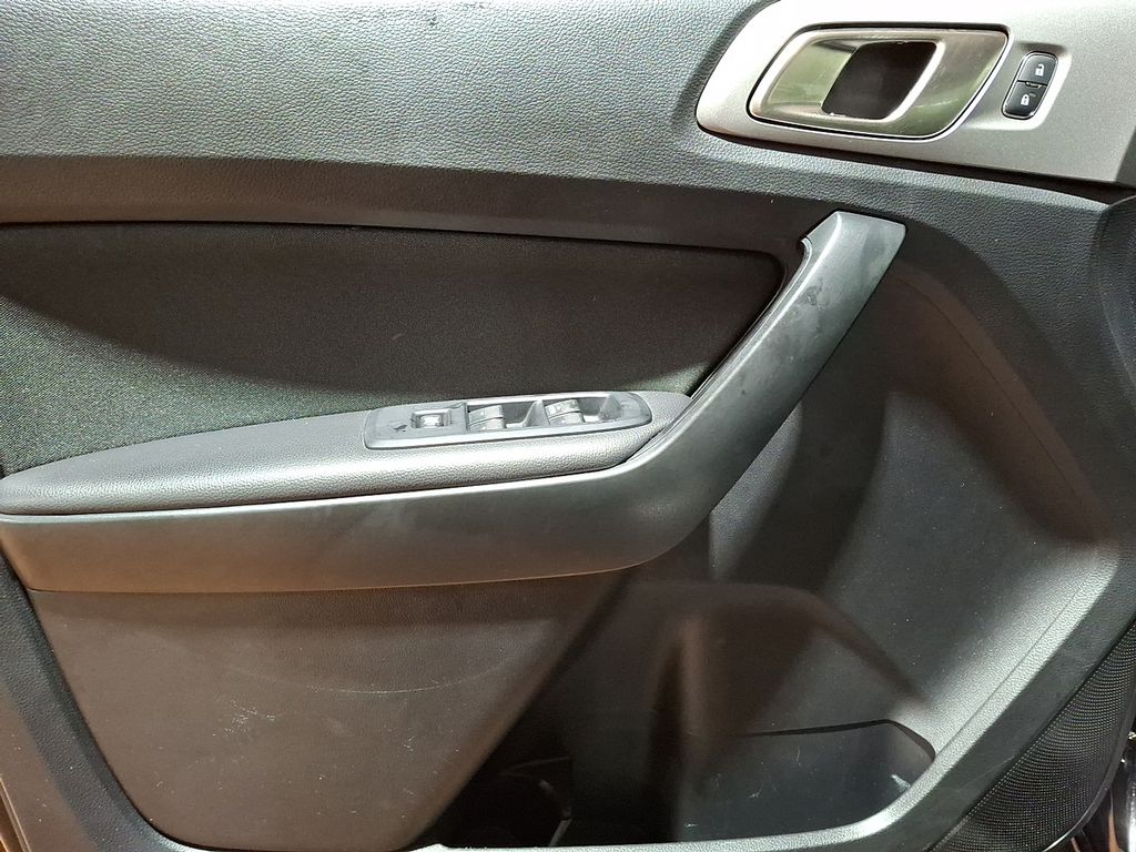 Thumbnail: 2019 Ford Ranger - 10