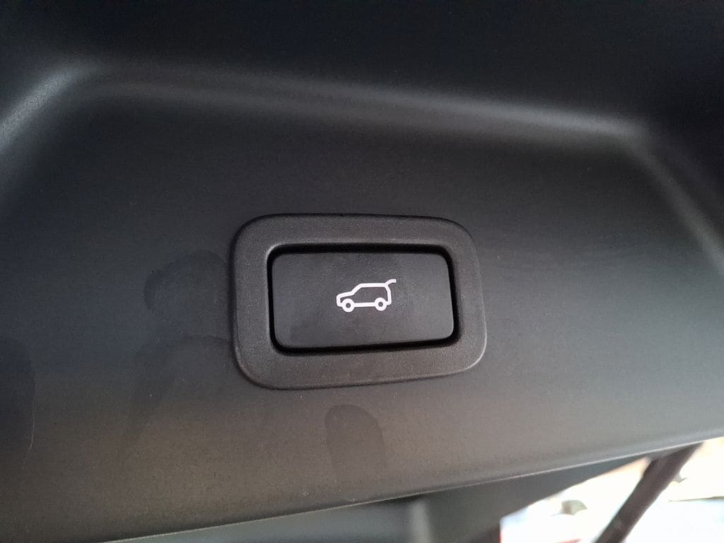 Thumbnail: 2022 Land Rover Range Rover - 26