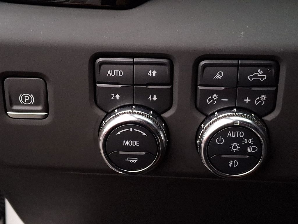 Thumbnail: 2023 GMC Sierra 1500 - 22