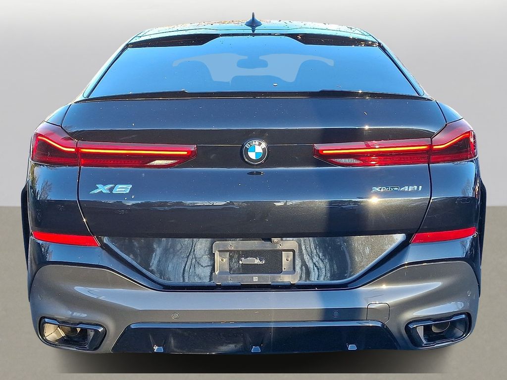 Thumbnail: 2022 BMW X6 - 4