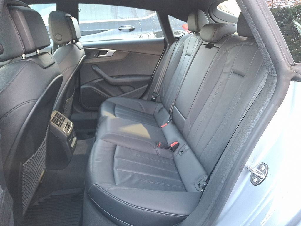 Thumbnail: 2019 Audi A5 - 8