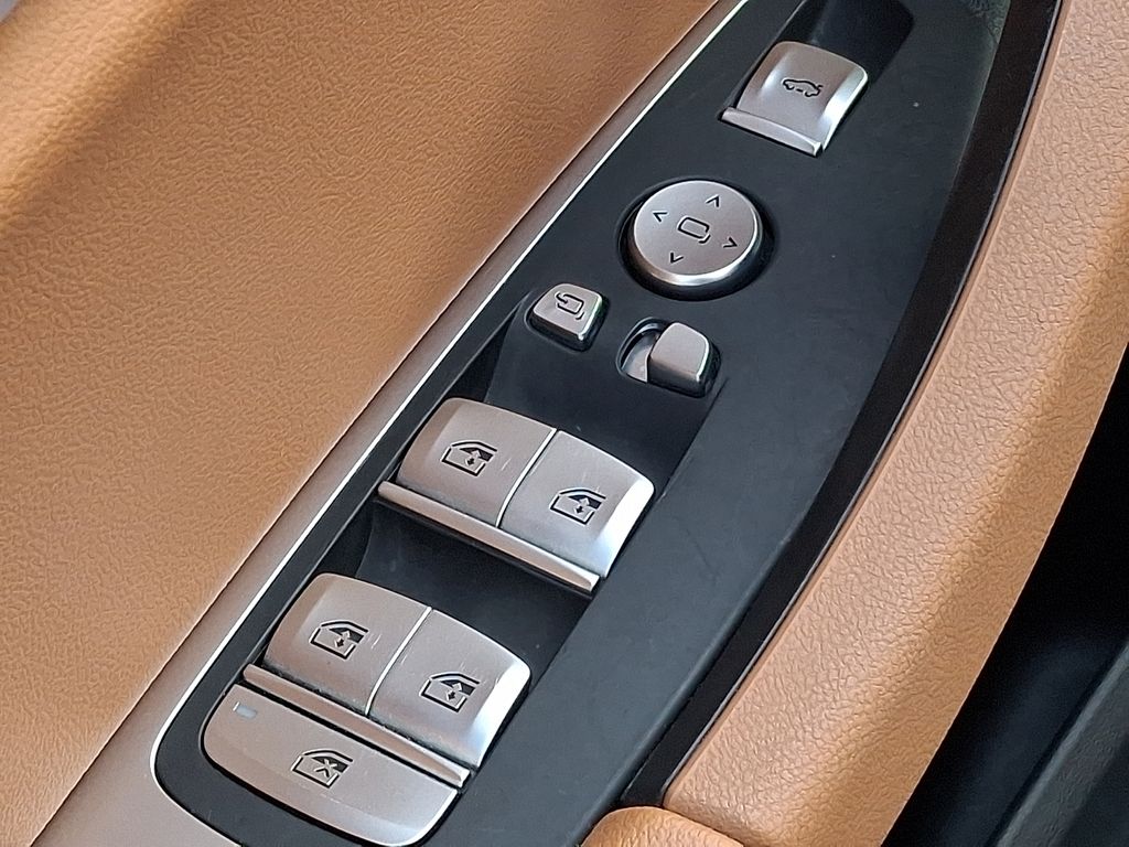 Thumbnail: 2023 BMW X3 - 25