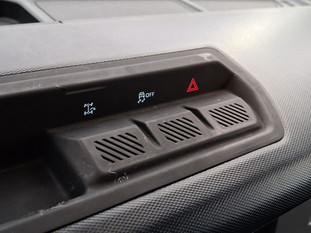 Thumbnail: 2023 Ford Bronco - 25