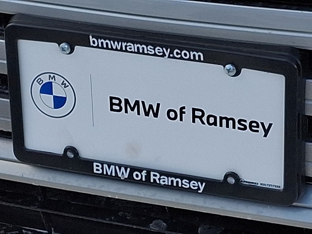 Thumbnail: 2023 BMW 7 Series - 30