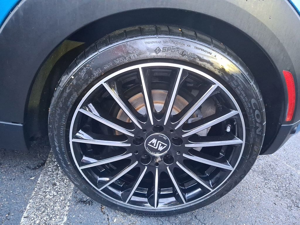 Thumbnail: 2017 MINI Cooper Convertible - 6