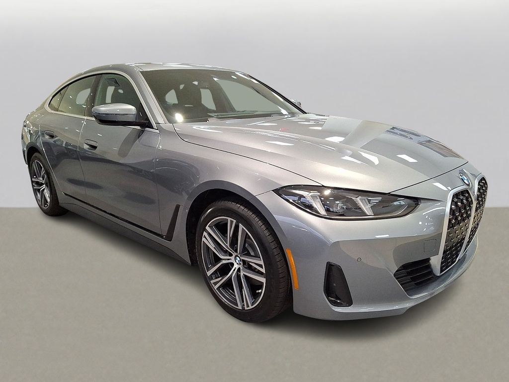 Thumbnail: 2026 BMW 4 Series - 3