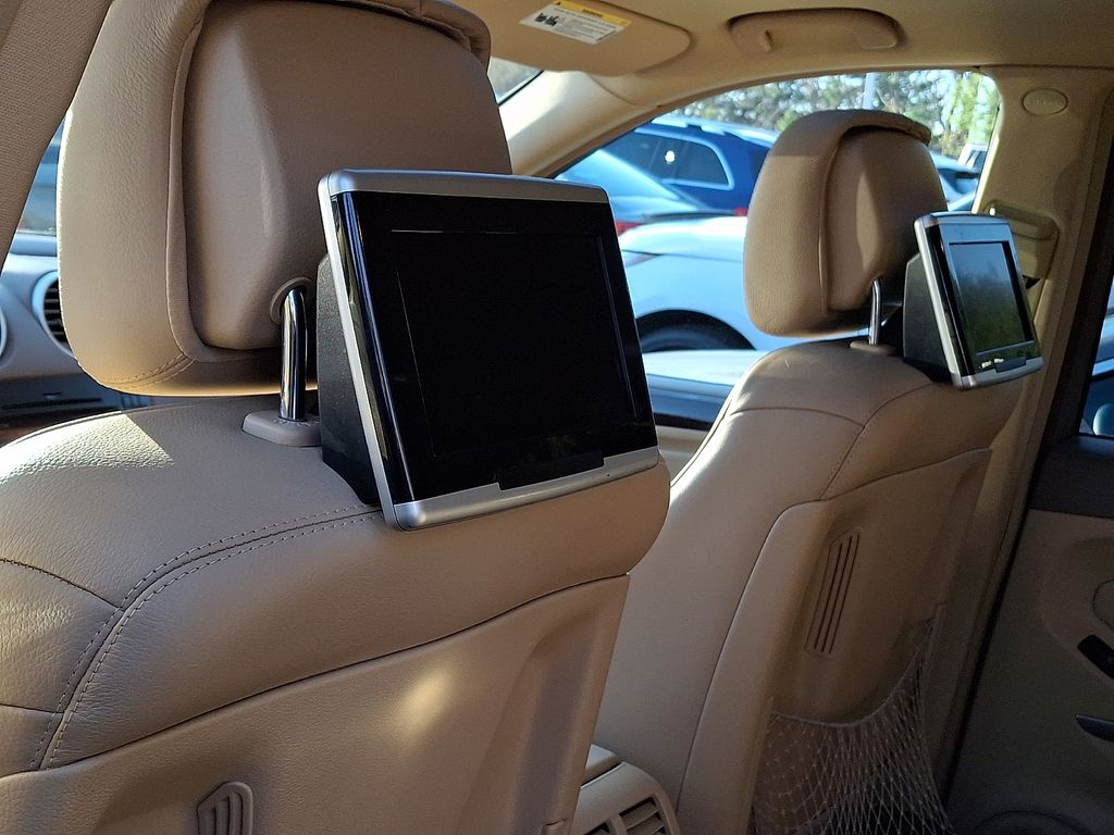 Thumbnail: 2011 Mercedes-Benz GL-Class - 8