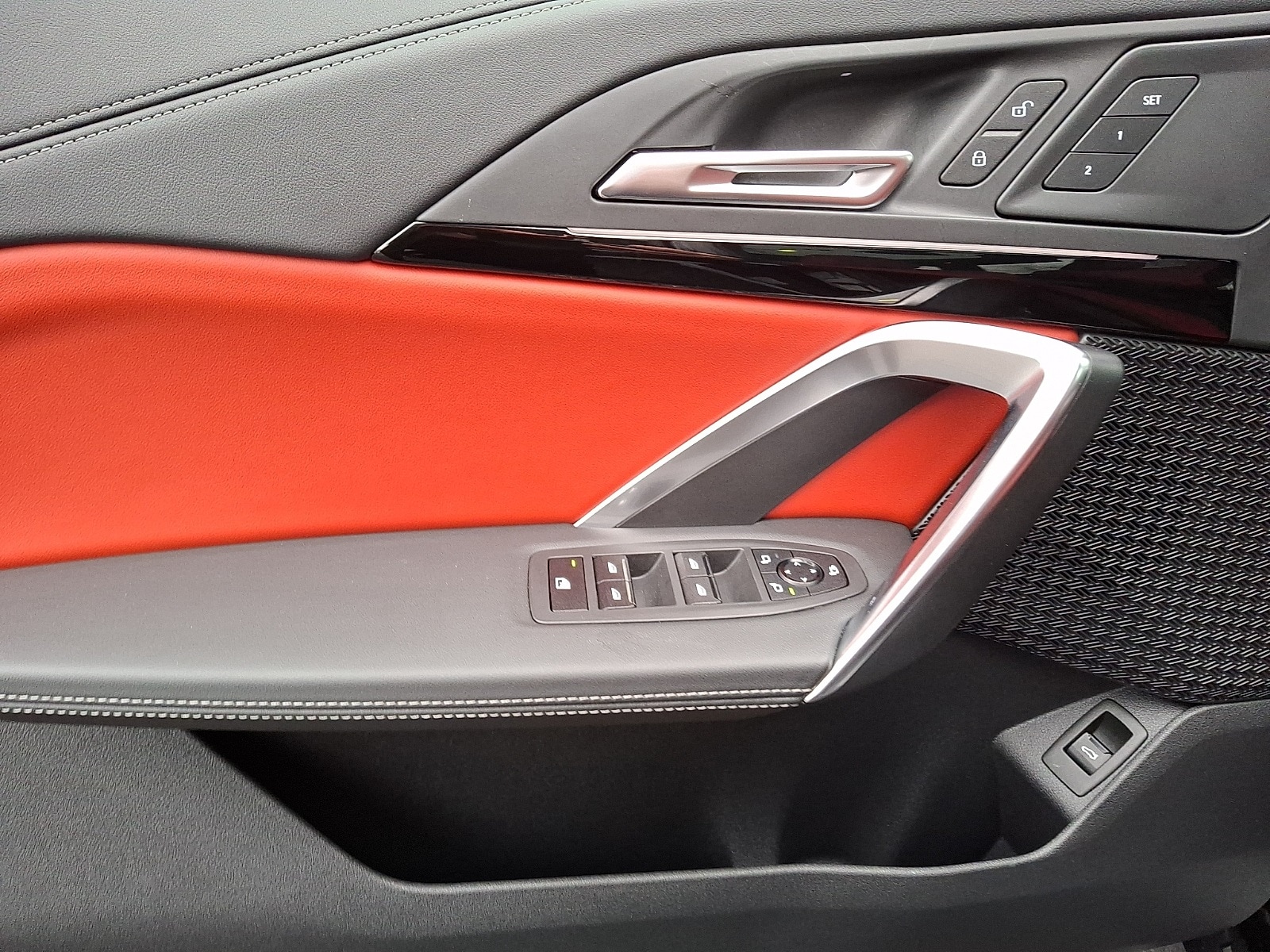 Thumbnail: 2025 BMW X1 - 9