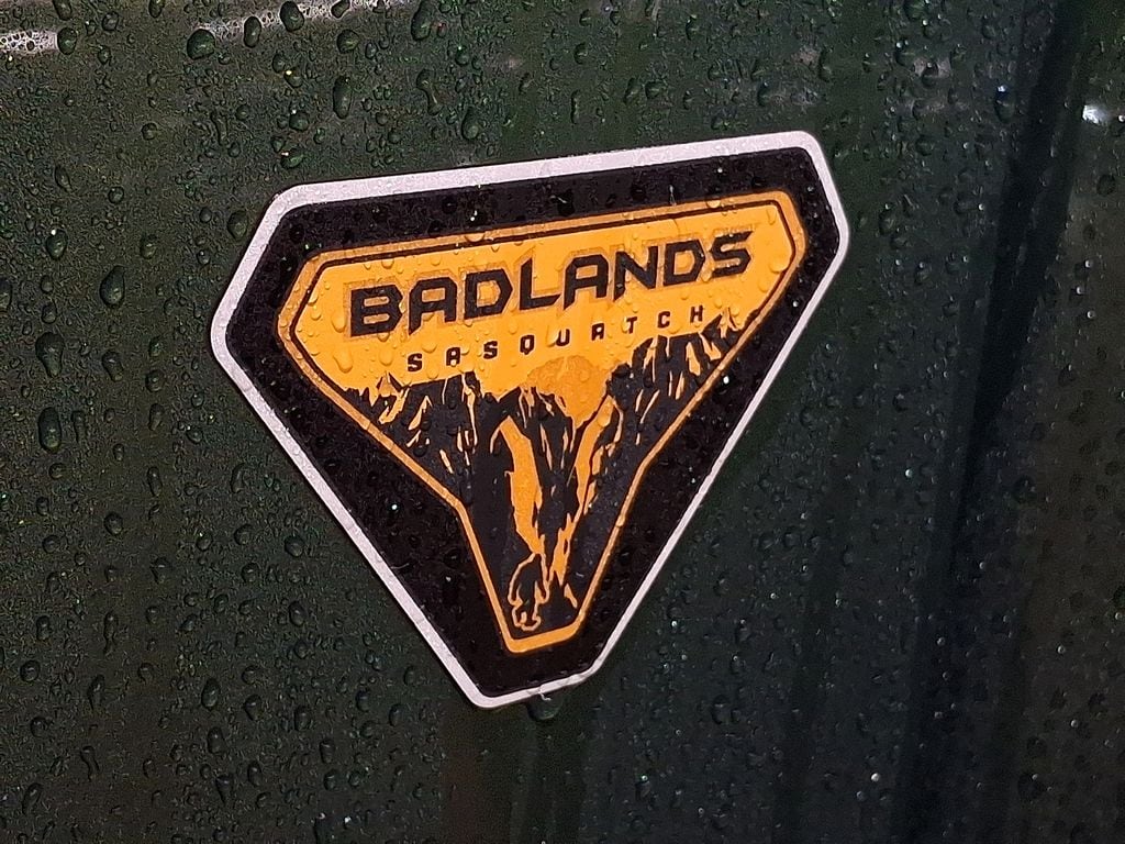 Thumbnail: 2022 Ford Bronco - 29