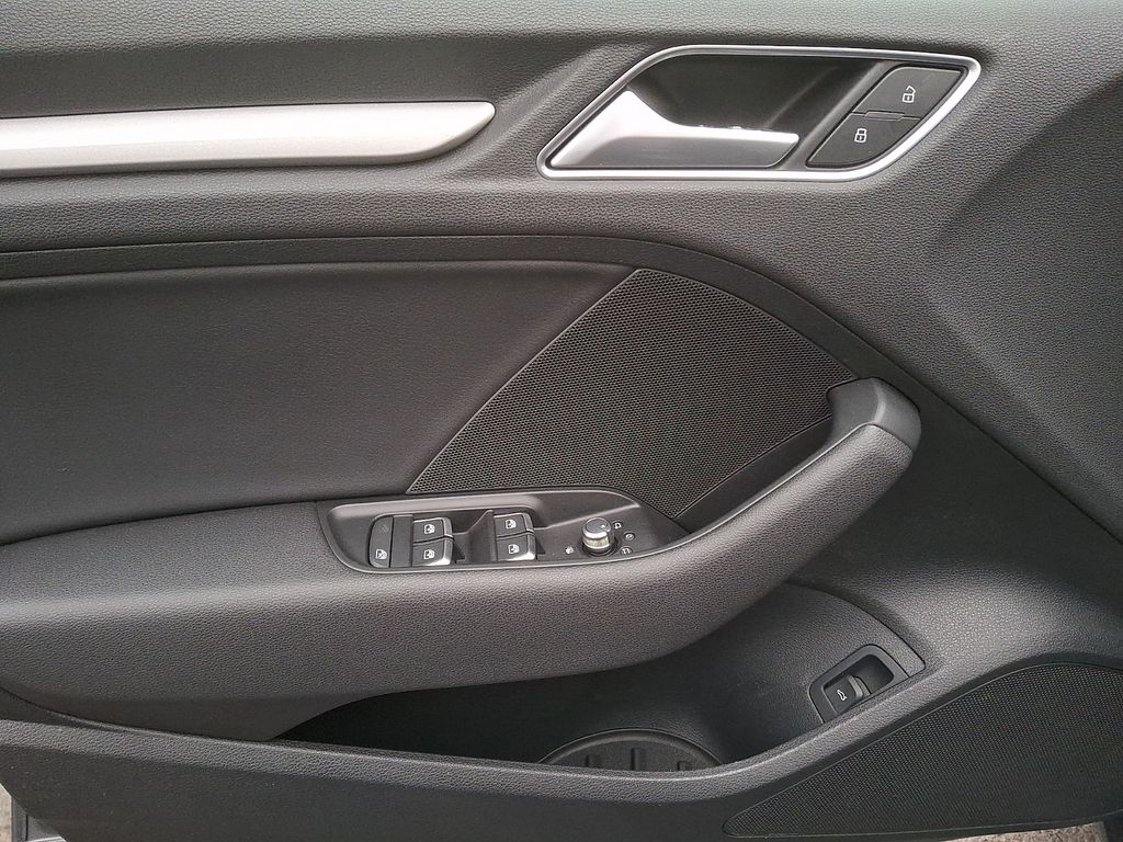 Thumbnail: 2017 Audi A3 - 8