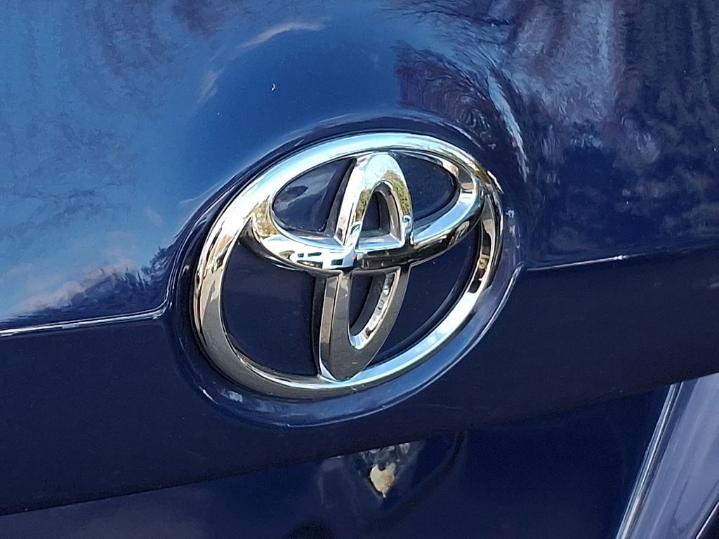 Thumbnail: 2016 Toyota Corolla - 30