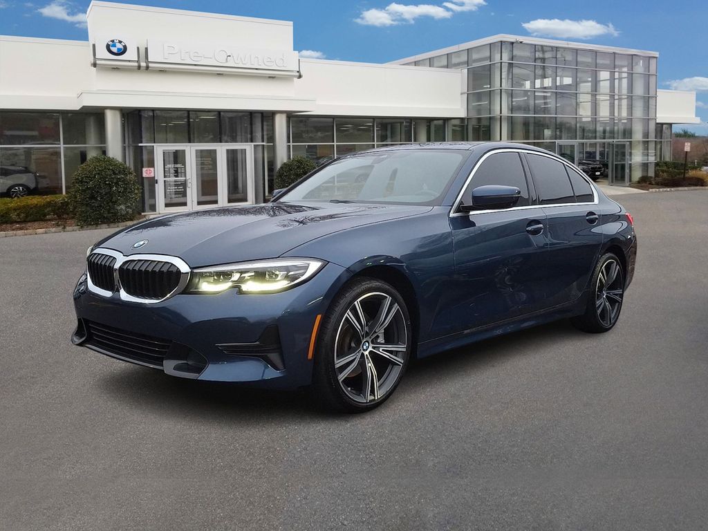 Thumbnail: 2021 BMW 3 Series - 1