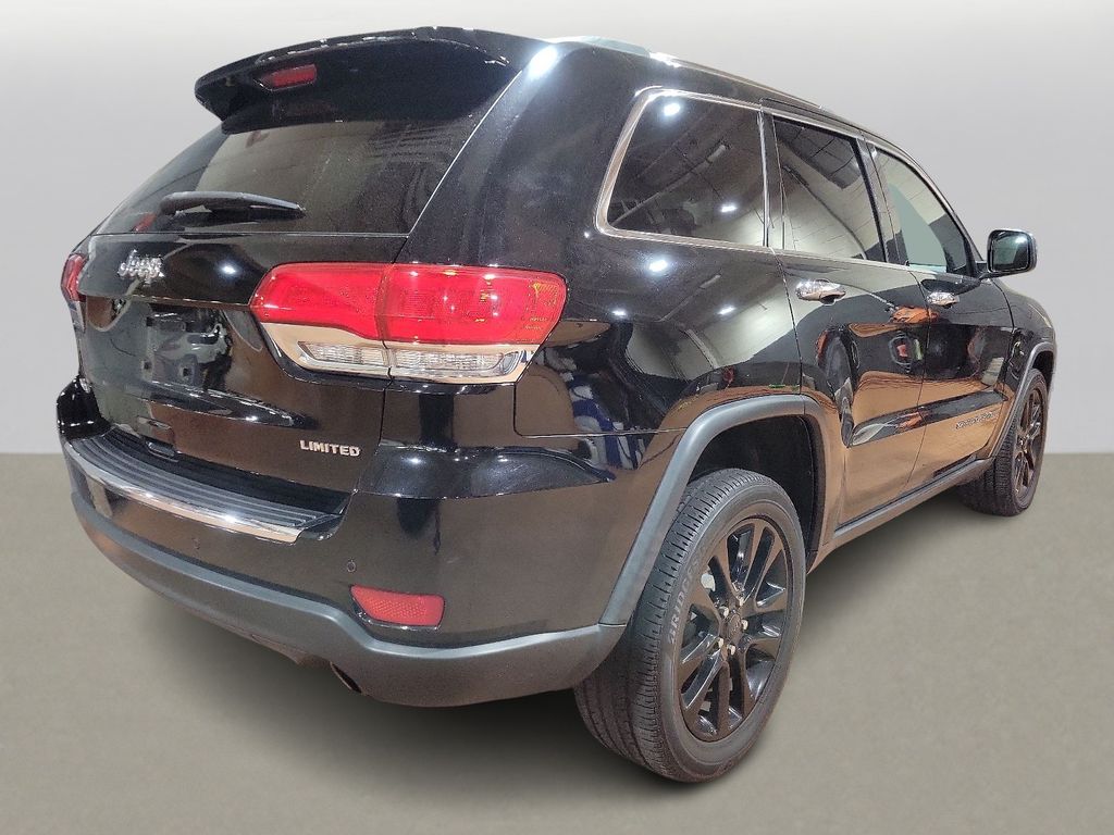 Thumbnail: 2018 Jeep Grand Cherokee - 4