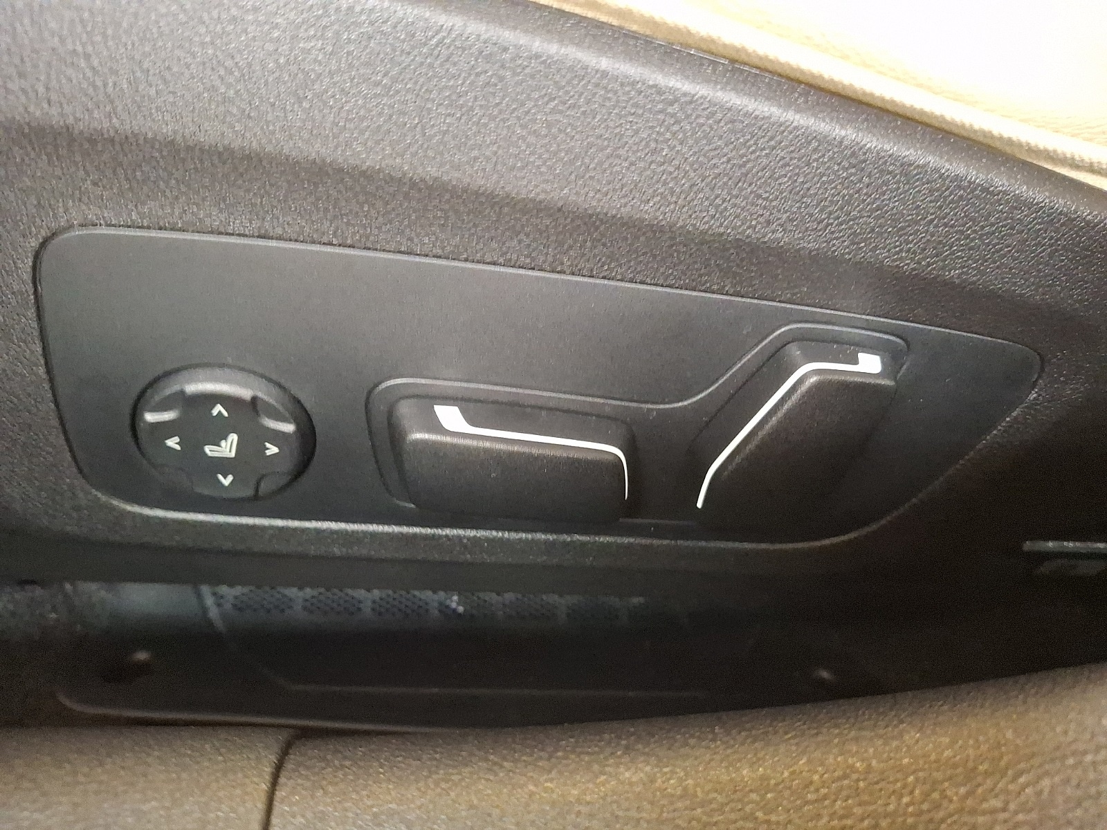 Thumbnail: 2025 BMW 3 Series - 11