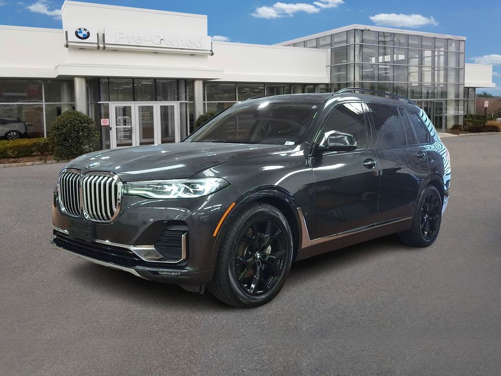 2022 BMW X7