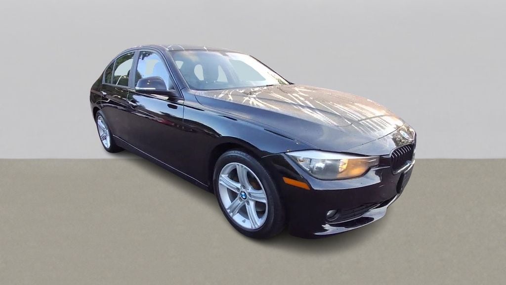 Thumbnail: 2015 BMW 3 Series - 2