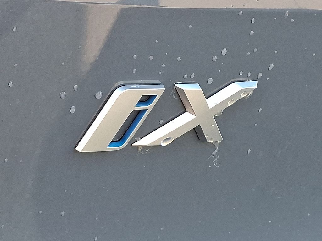 Thumbnail: 2023 BMW iX - 27