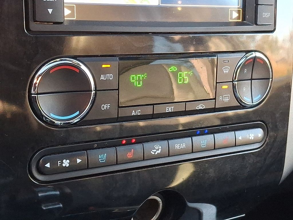 Thumbnail: 2014 Ford Expedition - 14