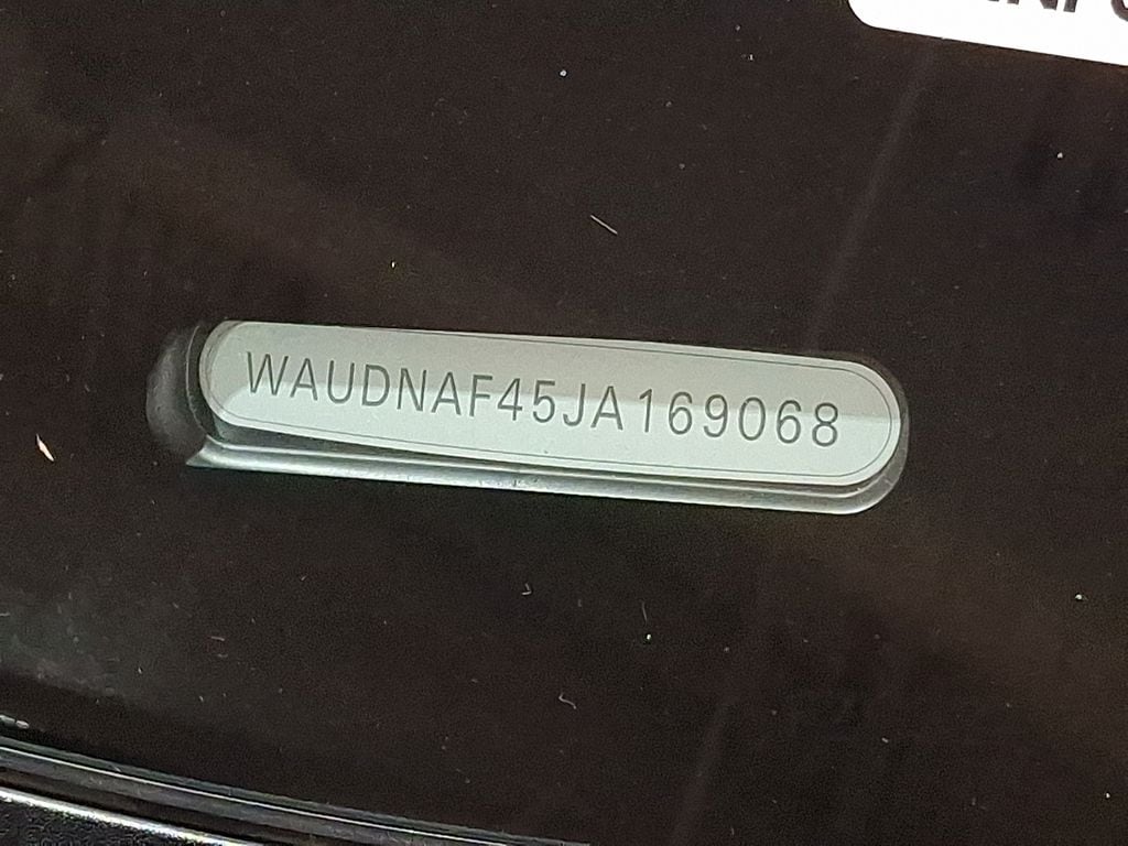 Thumbnail: 2018 Audi A4 - 26