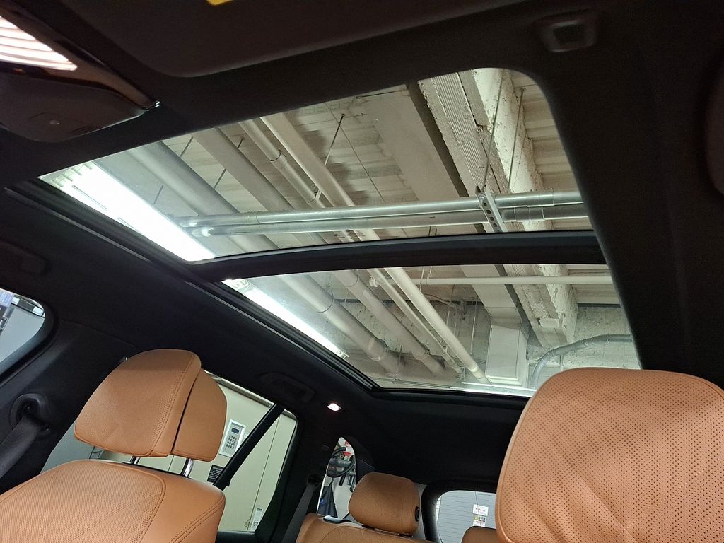 Thumbnail: 2023 BMW X5 - 11