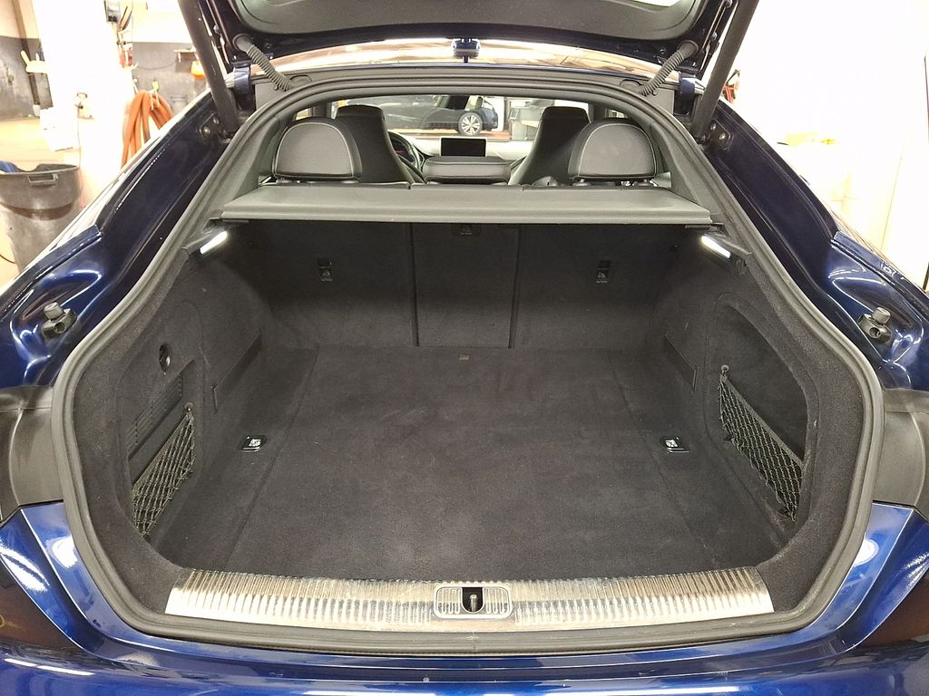 Thumbnail: 2019 Audi S5 - 27