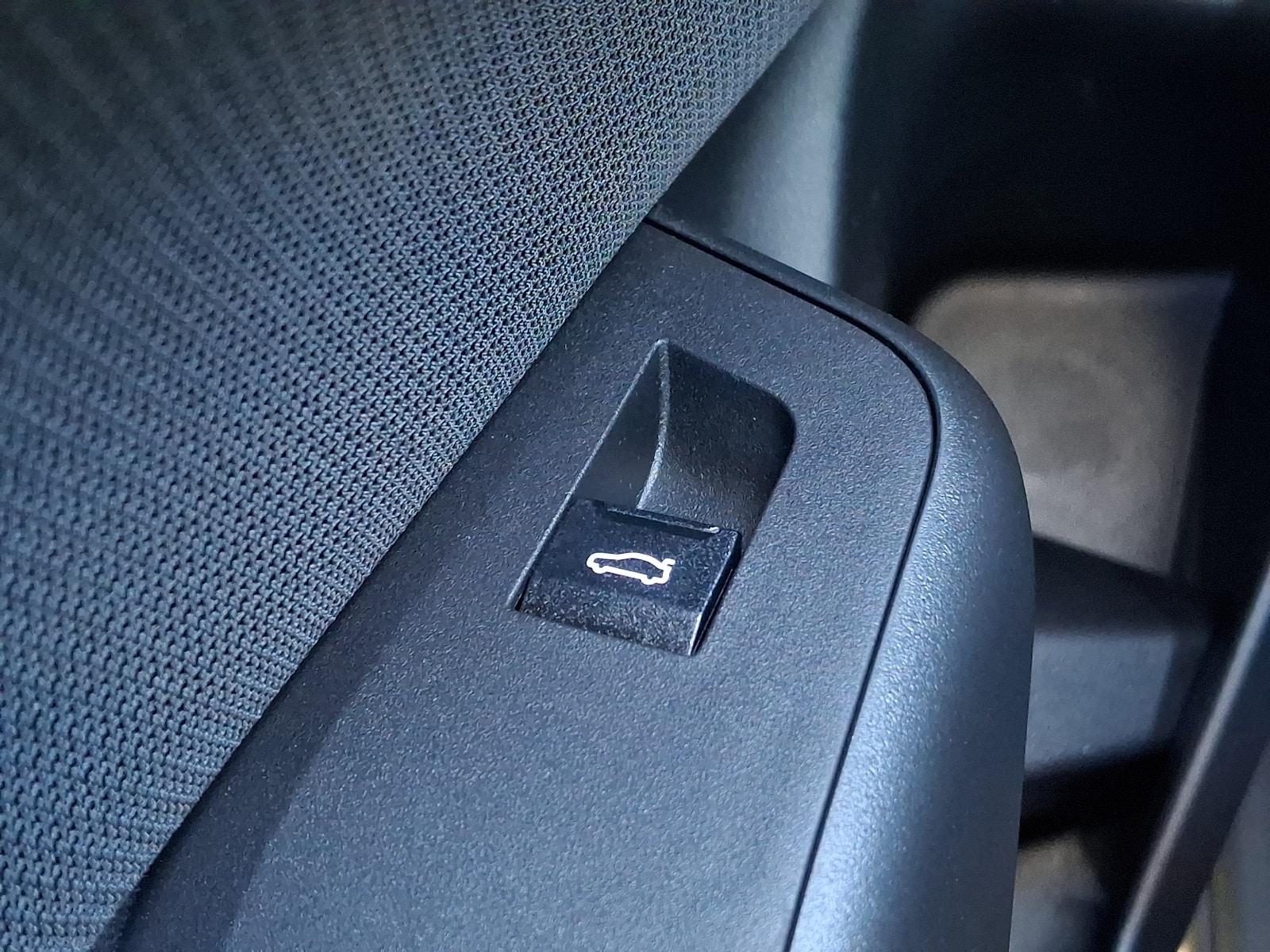 Thumbnail: 2025 BMW X3 - 24