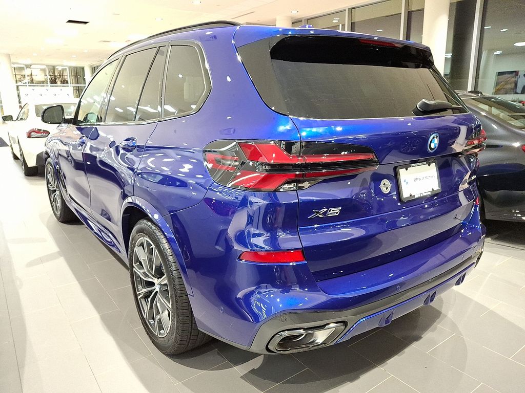 Thumbnail: 2026 BMW X5 - 5