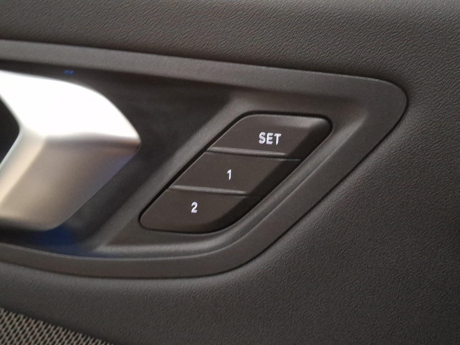 Thumbnail: 2025 BMW 2 Series - 22