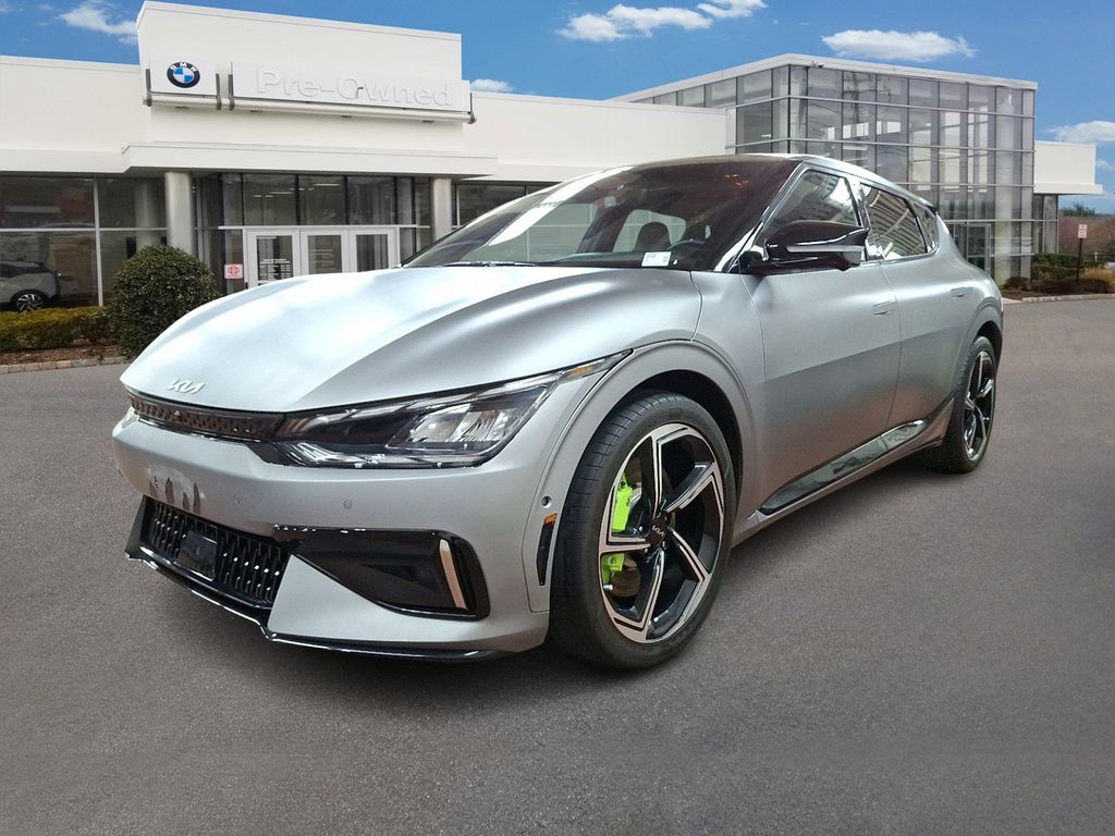 Thumbnail: 2023 Kia EV6 - 1