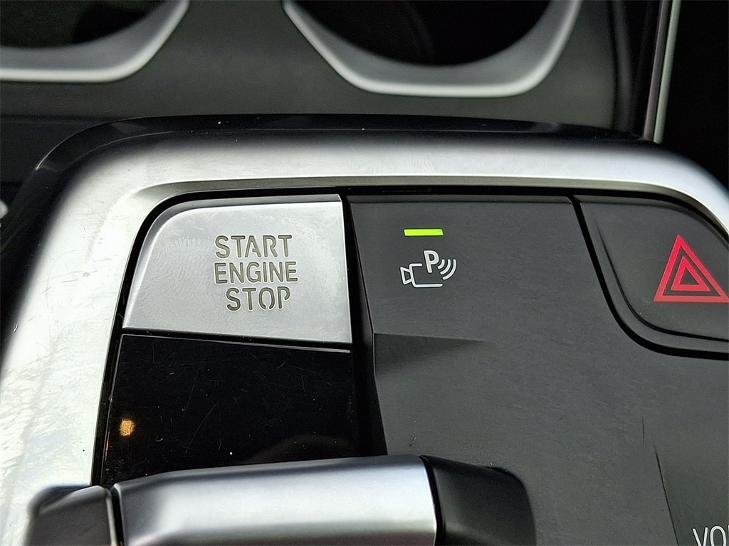 Thumbnail: 2025 BMW X1 - 21