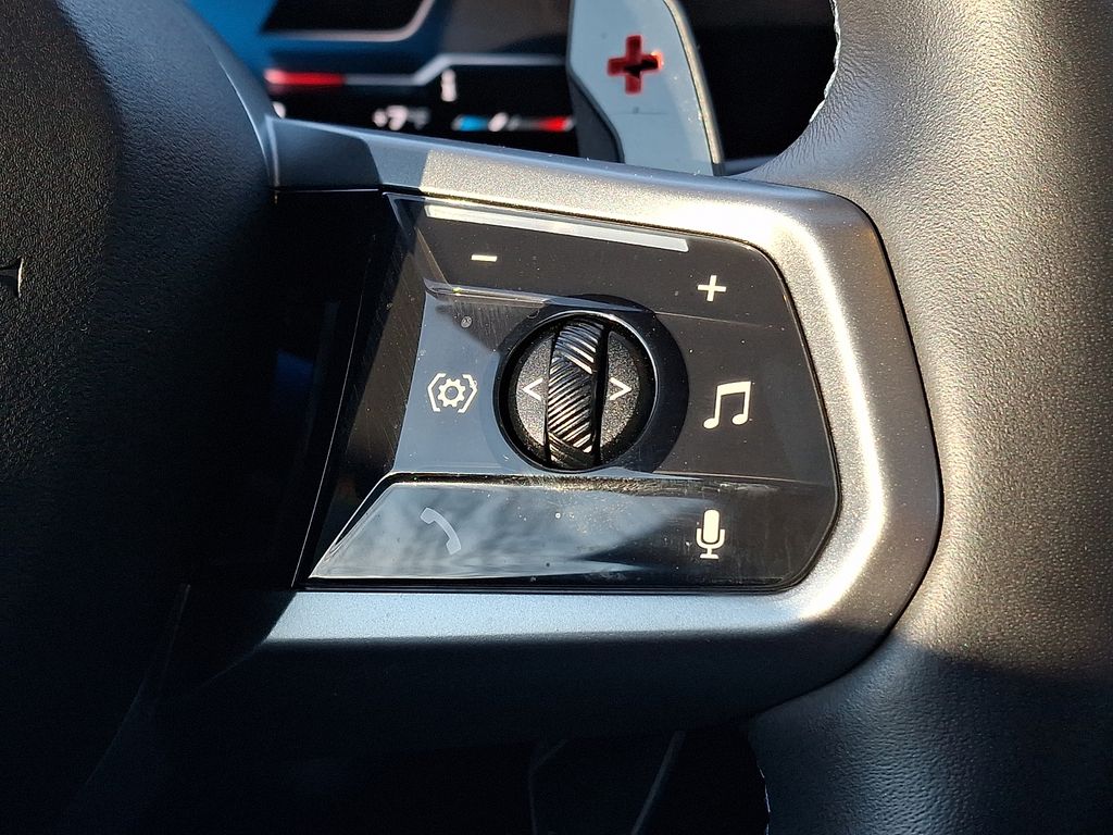 Thumbnail: 2025 BMW X3 - 18