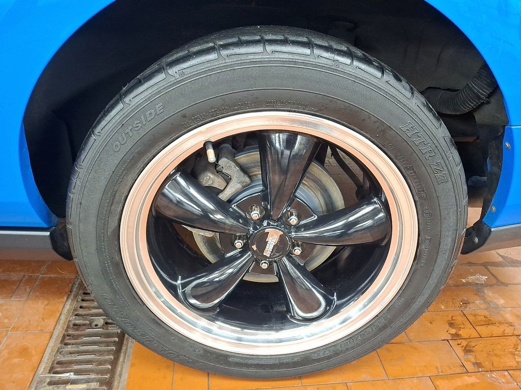 Thumbnail: 2010 Ford Mustang - 7