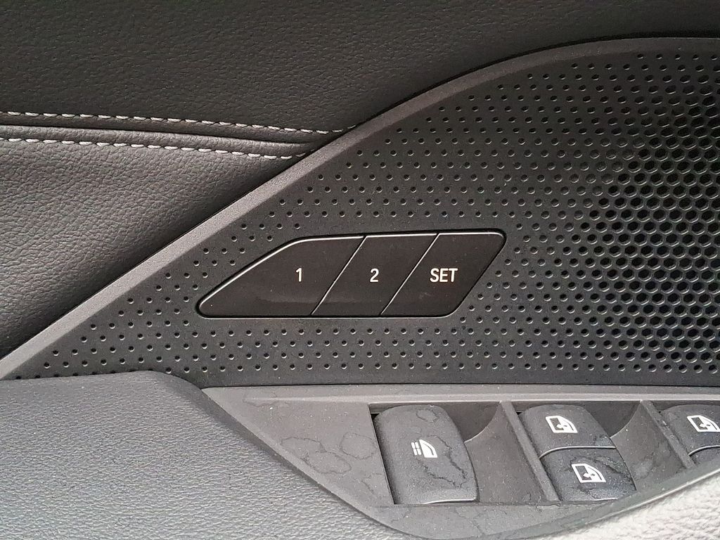 Thumbnail: 2023 BMW 4 Series - 24