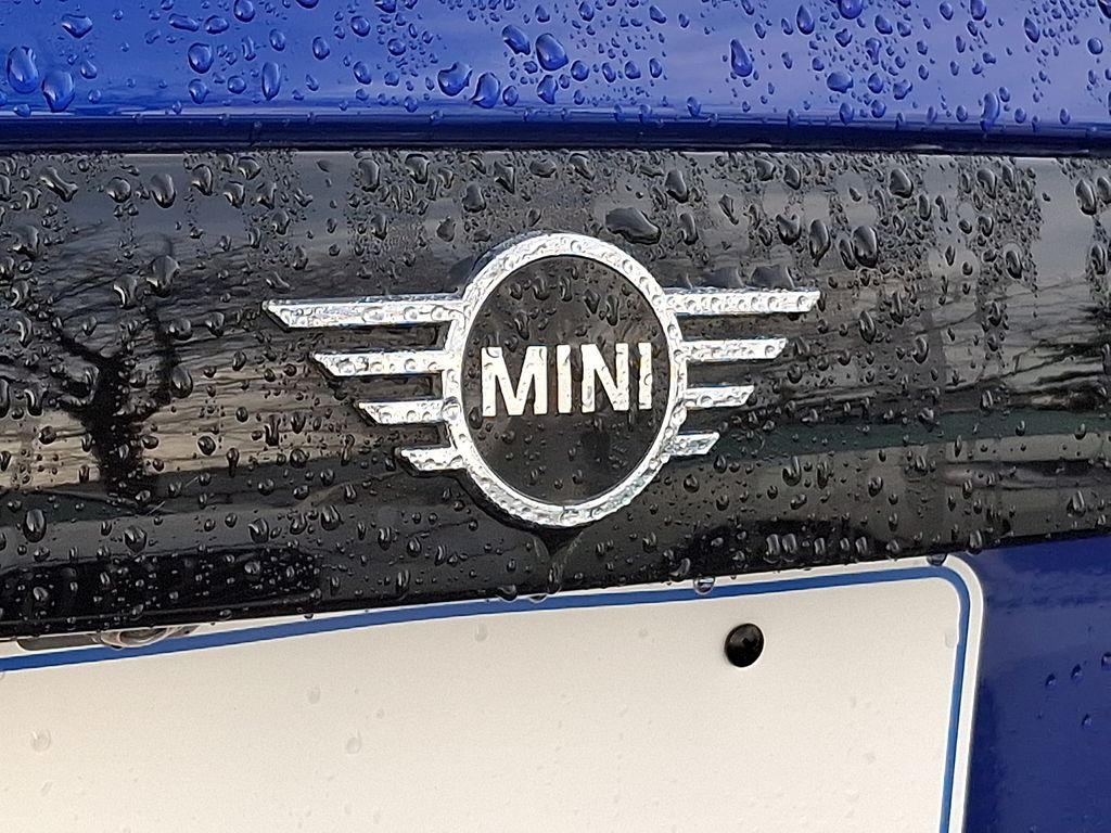 Thumbnail: 2021 MINI Cooper Hardtop - 29