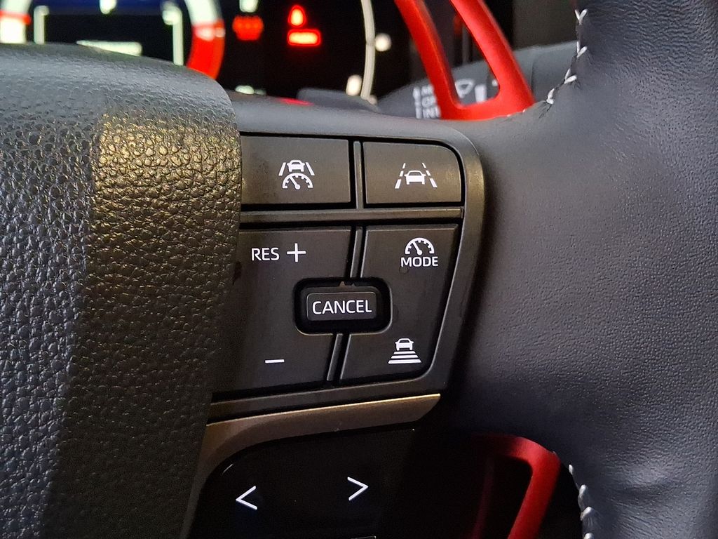 Thumbnail: 2025 Toyota Camry - 19