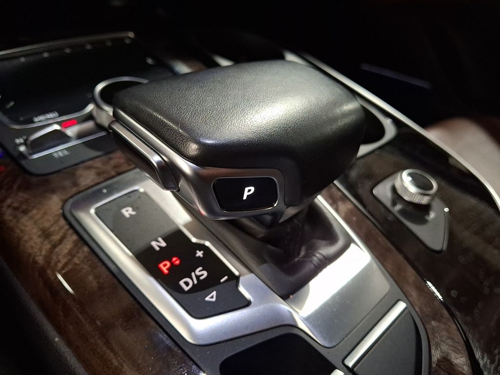 Thumbnail: 2019 Audi Q7 - 13