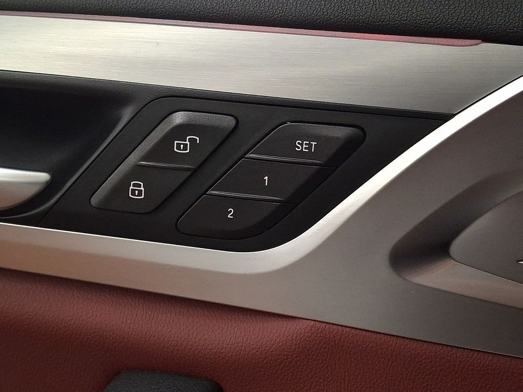 Thumbnail: 2024 BMW X4 - 24