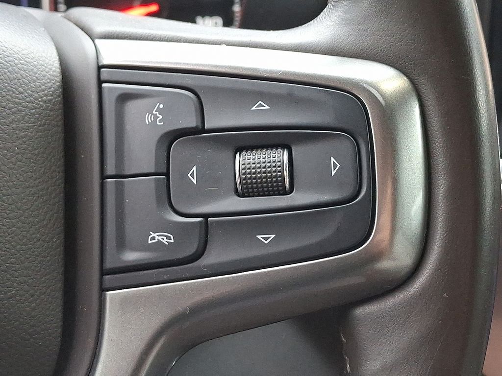 Thumbnail: 2019 Chevrolet Silverado 1500 - 14