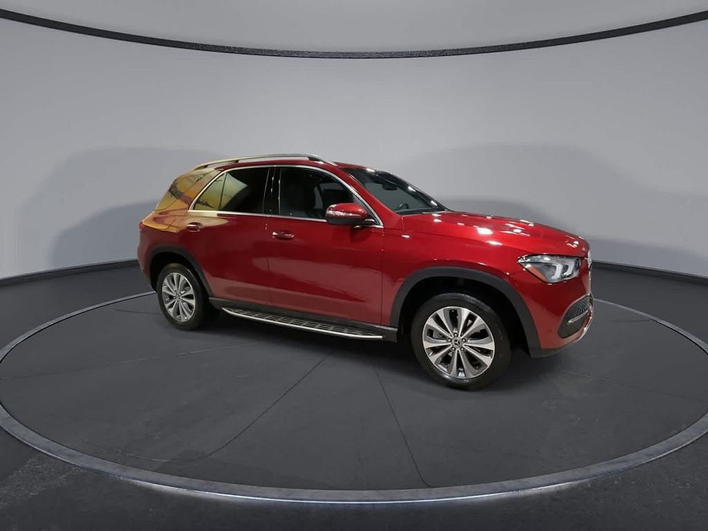 Thumbnail: 2022 Mercedes-Benz GLE - 2