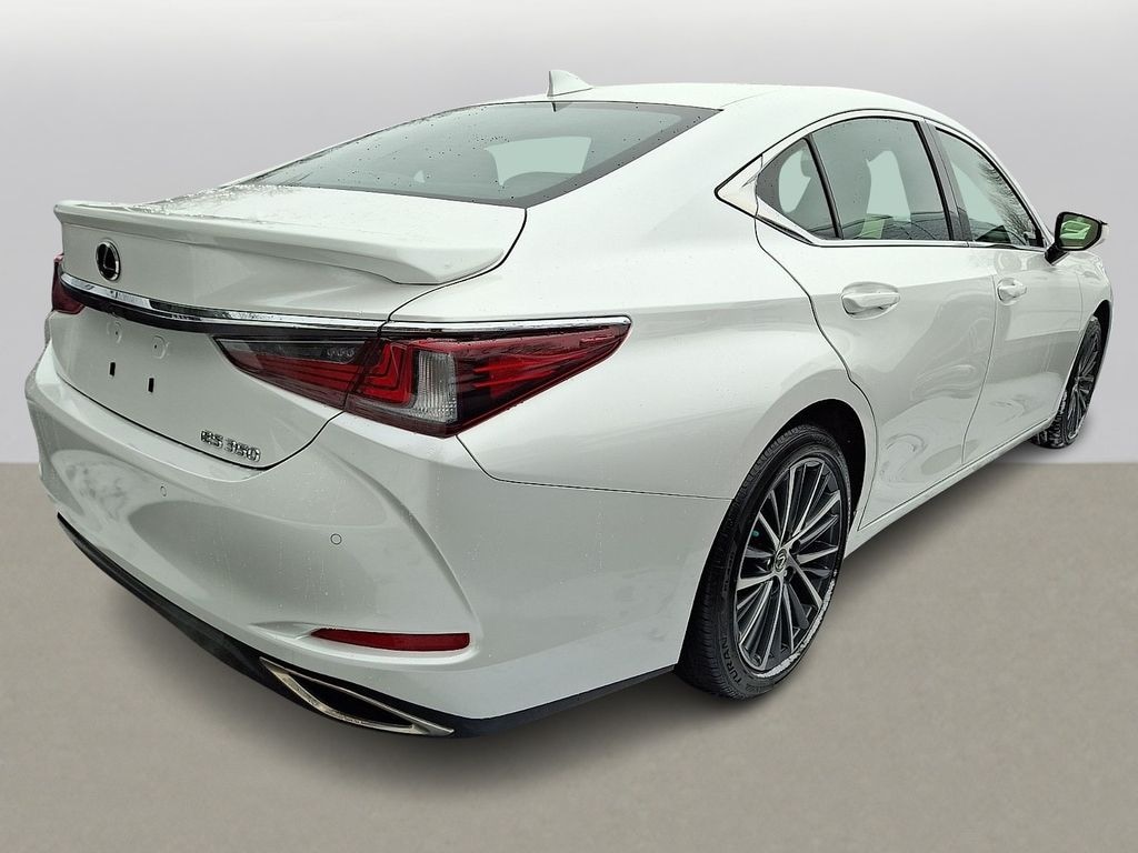 Used 2023 Lexus ES 350 Sedan