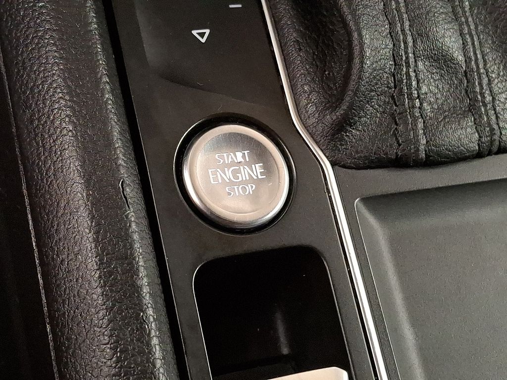 Thumbnail: 2019 Volkswagen Atlas - 19