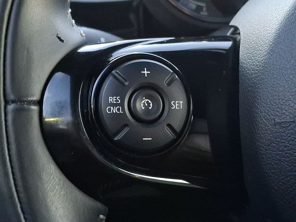 Thumbnail: 2017 MINI Cooper Convertible - 14