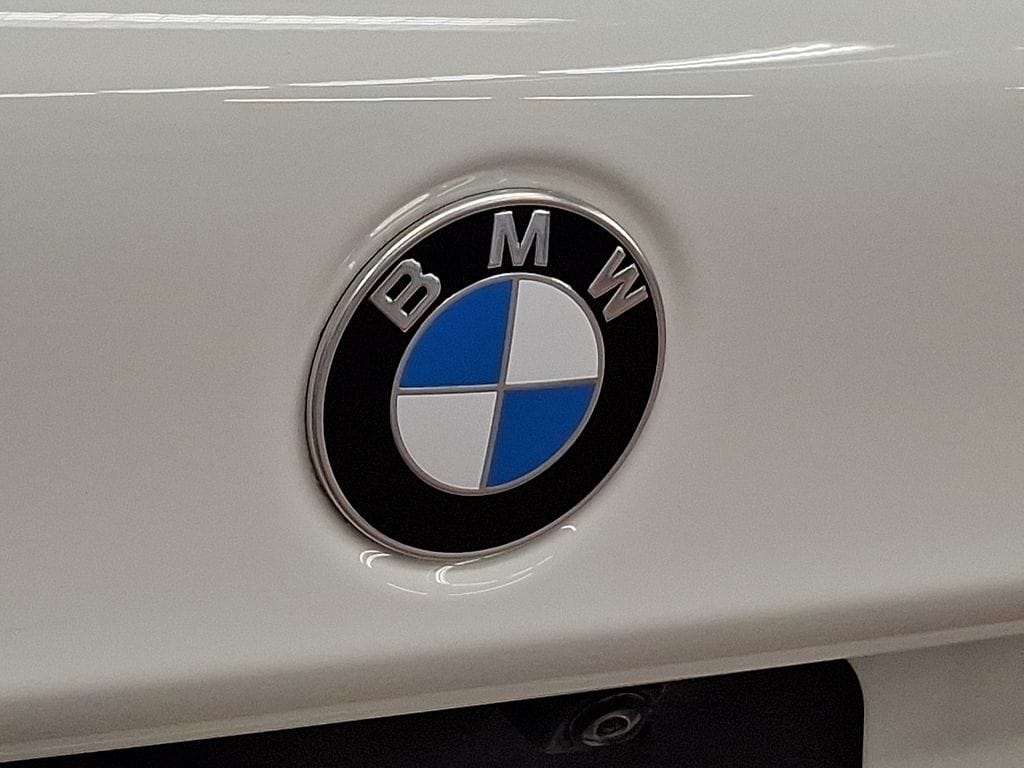 Thumbnail: 2023 BMW 5 Series - 29